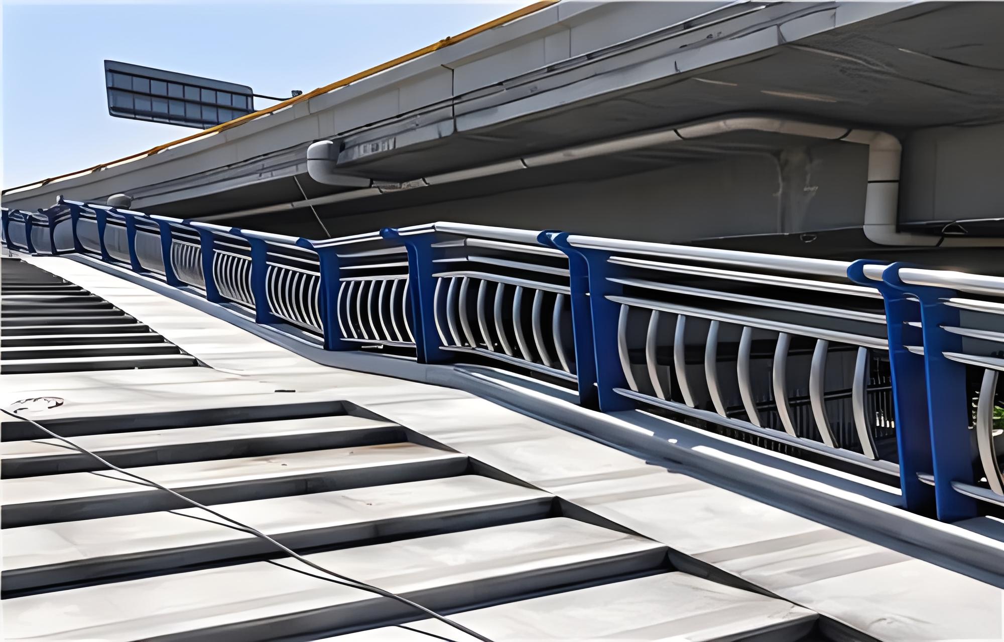 绵阳不锈钢桥梁护栏维护方案：确保安全，延长使用寿命